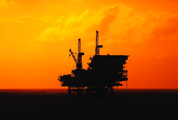 Aramco awards major offshore contracts to US and UAE contractors